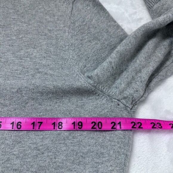 Amazon Women's XL Heart Print V-Neck Pullover Sweater Gray Black Casual Pullover - Picture 8 of 9